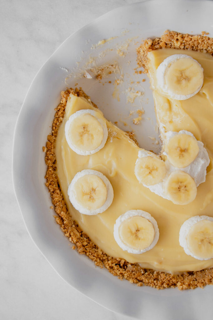 homemade banana cream pie sliced