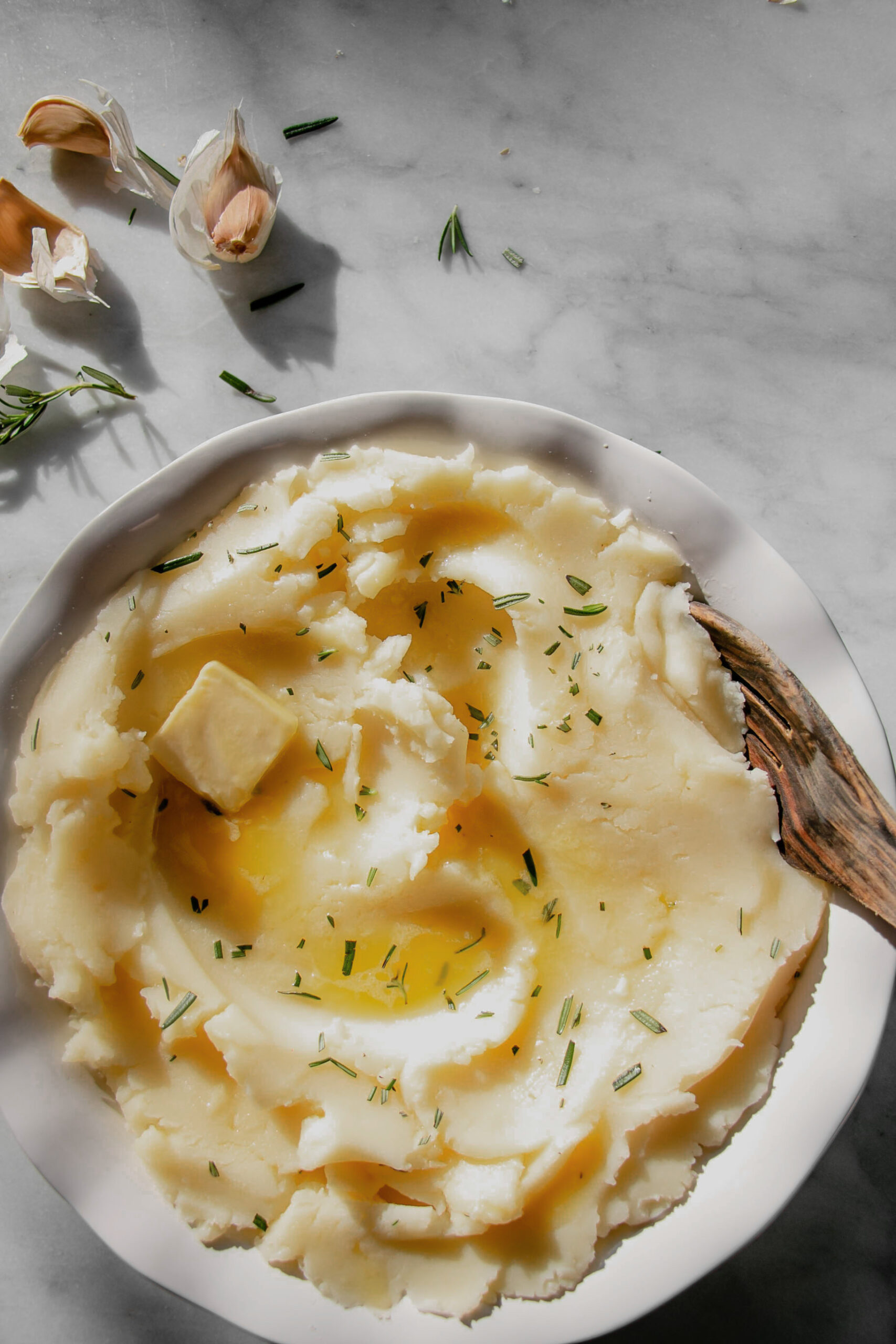 homemade mashed potatoes with rosemary and garlic